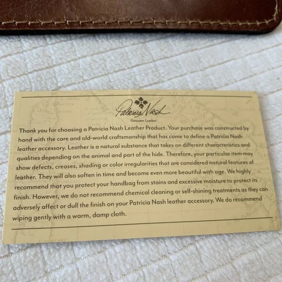 NWT Patricia Nash ‘Venezia Signature World Map’ leather clutch - Picture 10 of 16